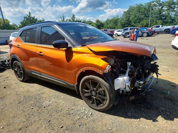 2023 NISSAN KICKS SR
