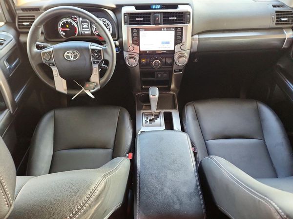 2022 TOYOTA 4RUNNER TRD Sport