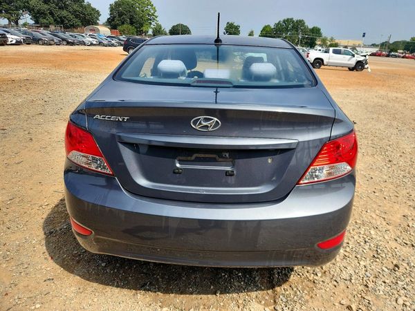 2012 HYUNDAI ACCENT GL (Middle-low grade)