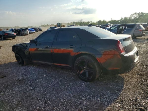 2016 CHRYSLER 300