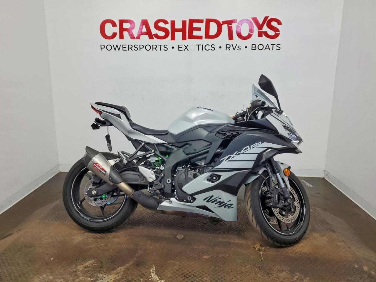 2025 KAWASAKI ZX400 — RSDT