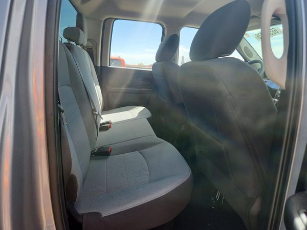 2024 RAM 1500 CLASSIC Tradesman