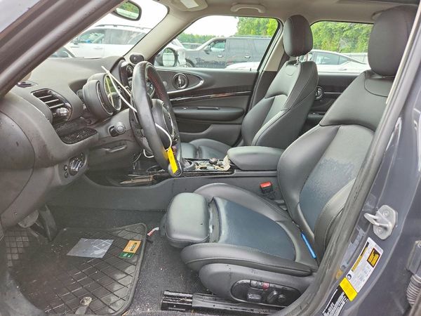 2019 MINI COOPER