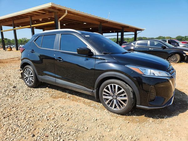 2021 NISSAN KICKS SV