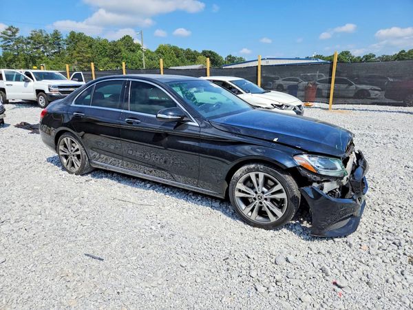 2015 MERCEDES-BENZ C Base