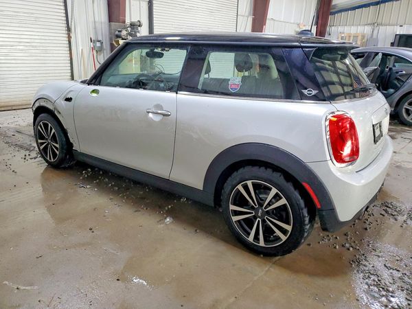 2014 MINI COOPER