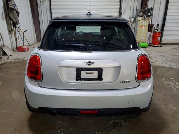 2014 MINI COOPER