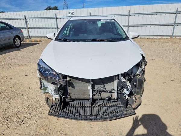 2017 TOYOTA COROLLA