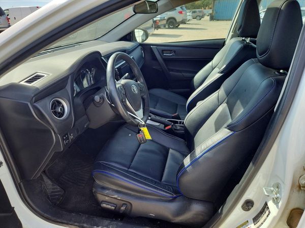2017 TOYOTA COROLLA