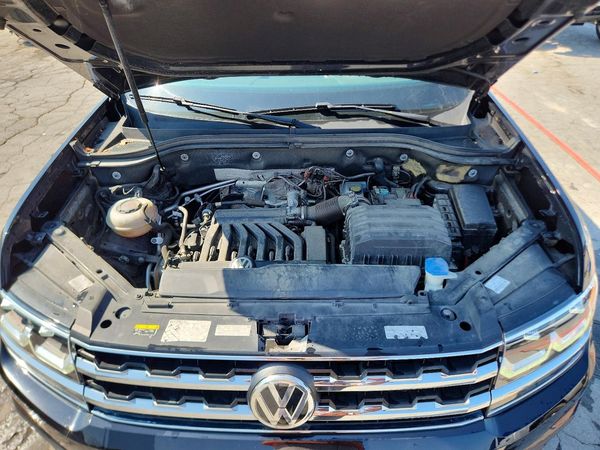 2018 VOLKSWAGEN ATLAS 4Motion SEL Premium