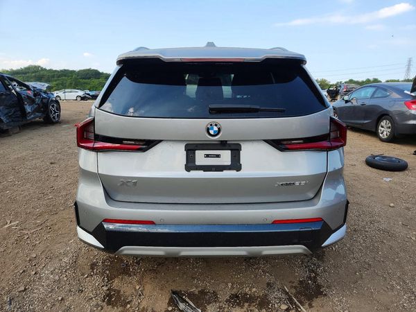 2024 BMW X1