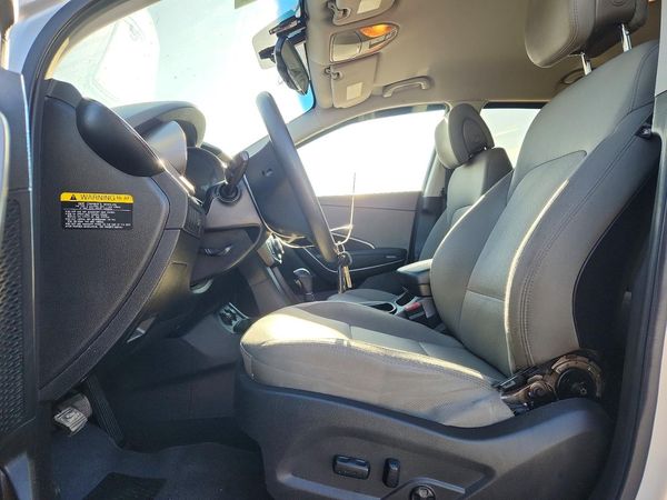 2017 HYUNDAI SANTA FE
