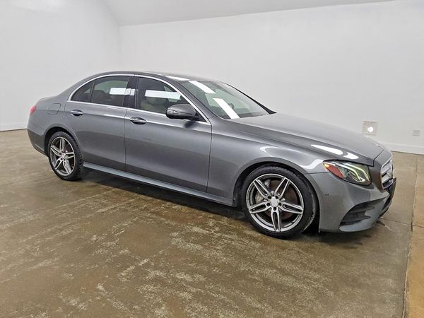 2017 MERCEDES-BENZ E E300-4M — Passenger 3/4
