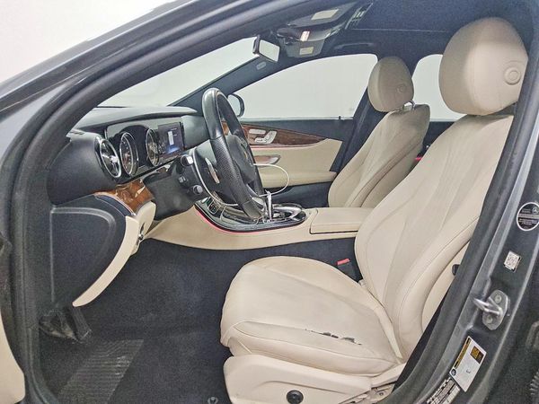 2017 MERCEDES-BENZ E E300-4M — DENT