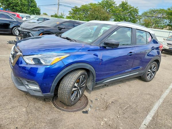 2020 NISSAN KICKS