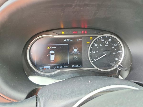 2020 NISSAN KICKS