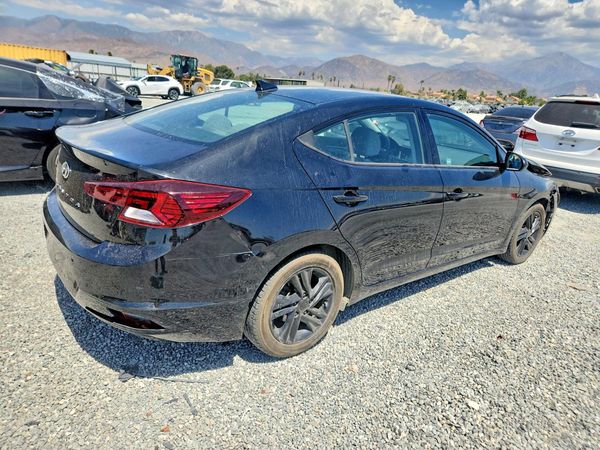 2020 HYUNDAI ELANTRA