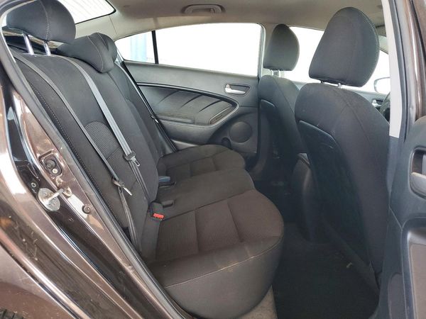 2017 KIA FORTE LX Base
