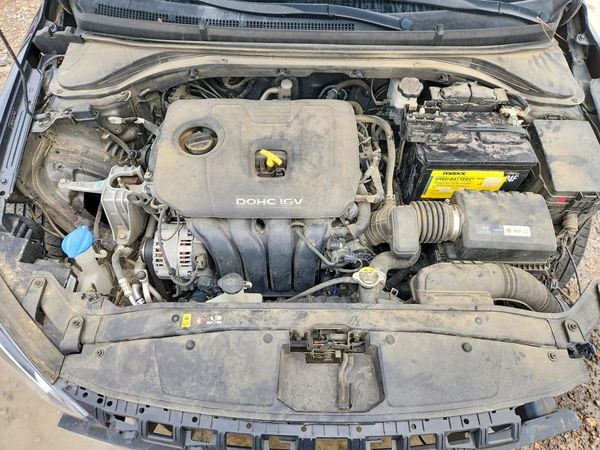 2018 HYUNDAI ELANTRA