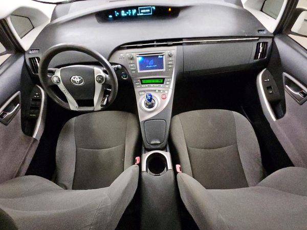 2012 TOYOTA PRIUS