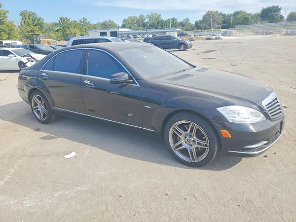 2012 MERCEDES-BENZ S S550 4-MATIC
