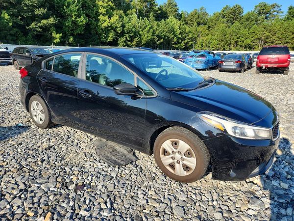 2017 KIA FORTE