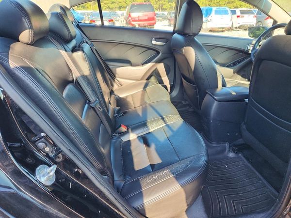 2017 KIA FORTE