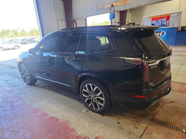 2021 CADILLAC XT6 Sport