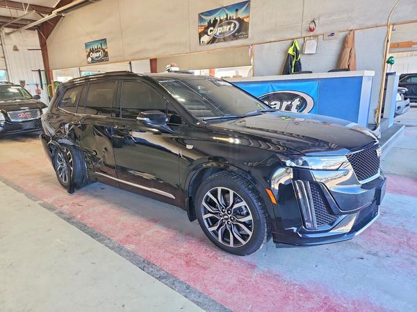 2021 CADILLAC XT6 Sport