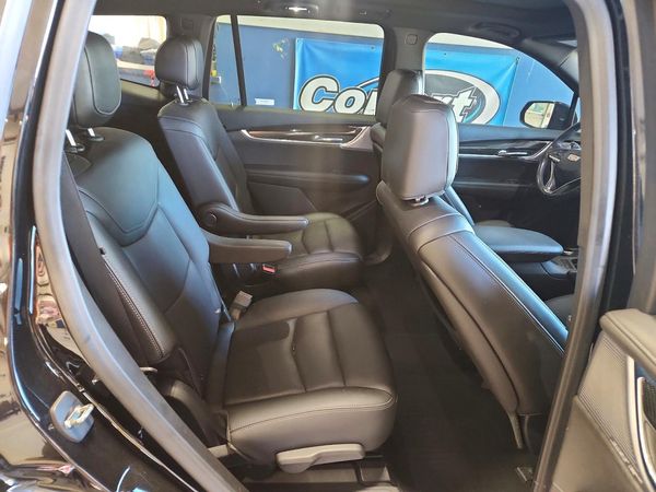 2021 CADILLAC XT6 Sport