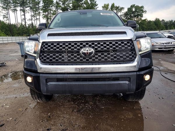 2021 TOYOTA TUNDRA SR5 grade