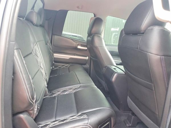 2021 TOYOTA TUNDRA SR5 grade