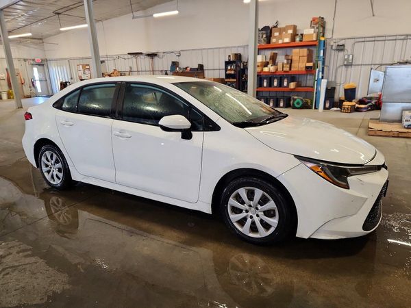2022 TOYOTA COROLLA LE