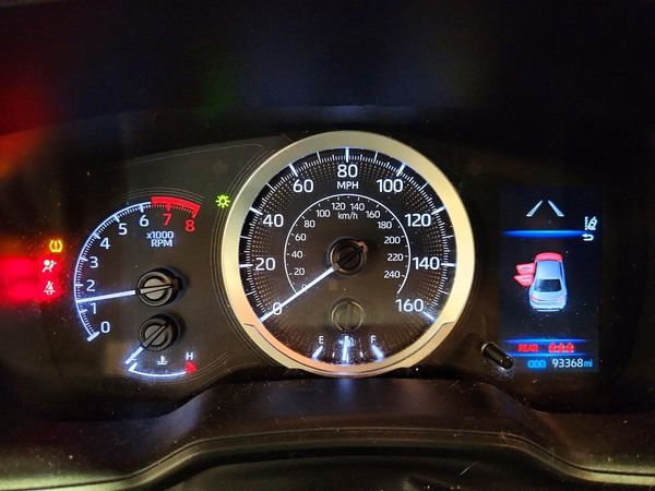 2022 TOYOTA COROLLA LE