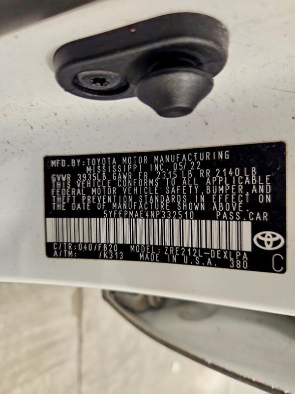 2022 TOYOTA COROLLA LE