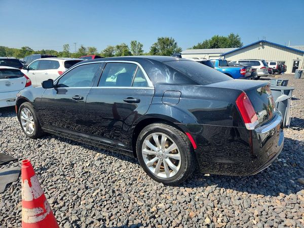 2018 CHRYSLER 300 300 Touring