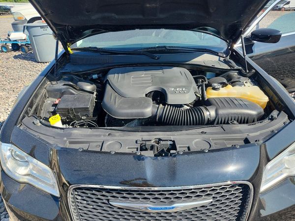 2018 CHRYSLER 300 300 Touring
