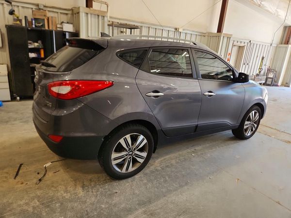 2015 HYUNDAI TUCSON GLS (Middle)