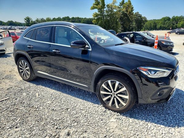 2023 MERCEDES-BENZ GLA GLA250