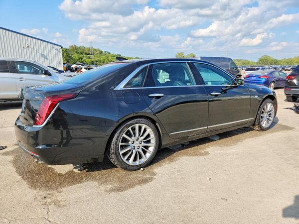 2018 CADILLAC CT6 Luxury