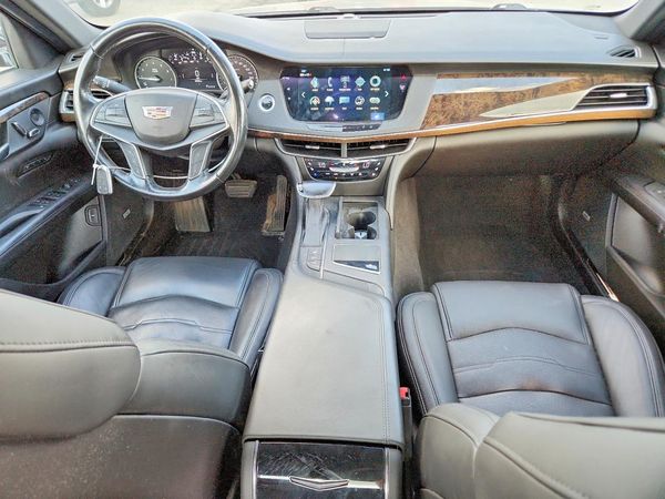 2018 CADILLAC CT6 Luxury