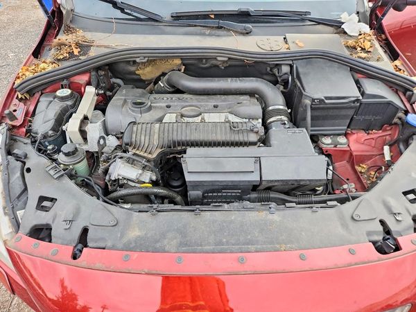 2013 VOLVO S60