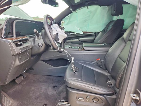 2022 CADILLAC ESCALADE