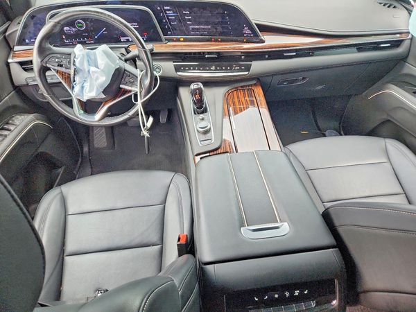 2022 CADILLAC ESCALADE