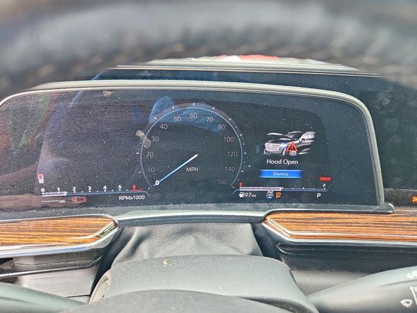 2022 CADILLAC ESCALADE