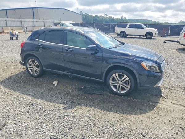 2015 MERCEDES-BENZ GLA GLA250 4-MATIC