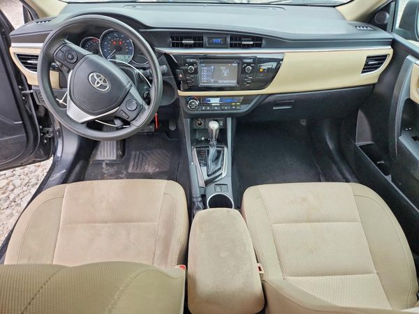 2015 TOYOTA COROLLA