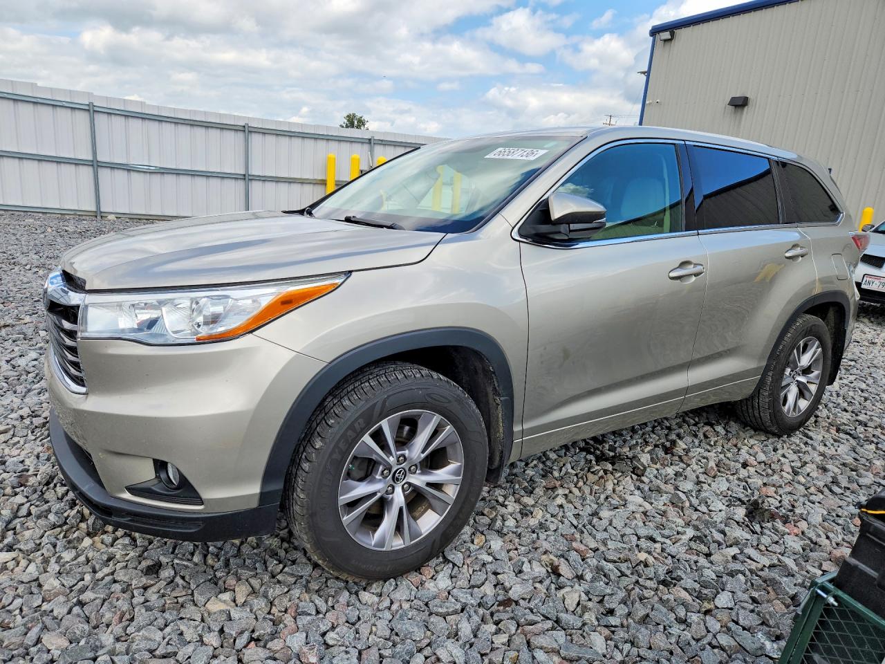 2016 TOYOTA HIGHLANDER Base/Hybrid