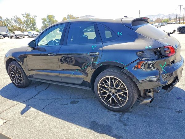 2017 PORSCHE MACAN