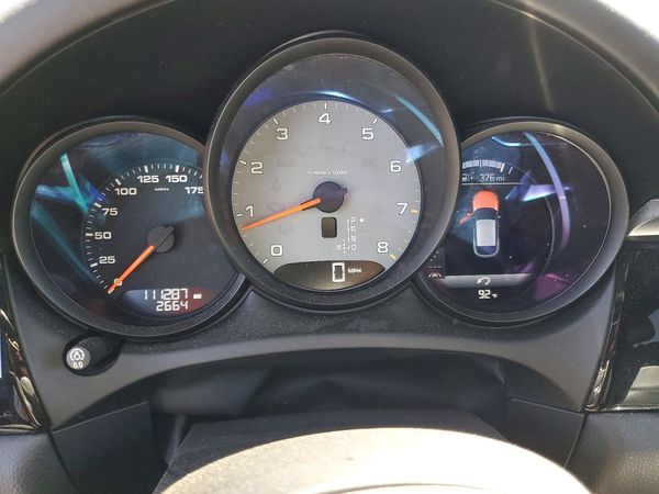 2017 PORSCHE MACAN
